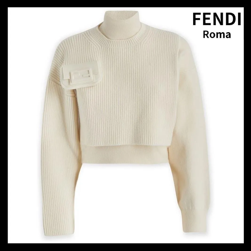 FENDI  |Logo V-neck & Crew neck